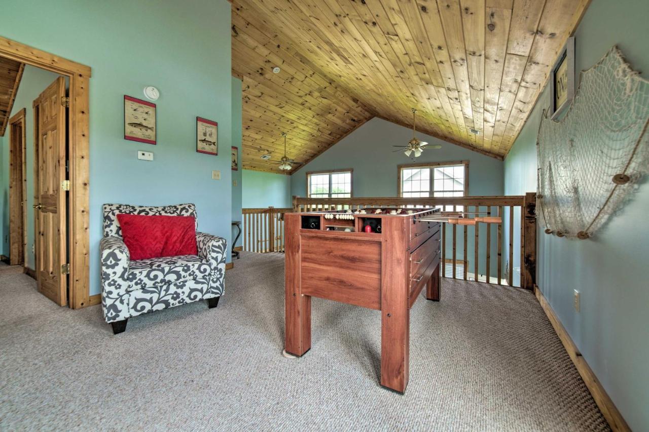 Sevierville Lake House With Deck And Foosball Table! Exterior foto
